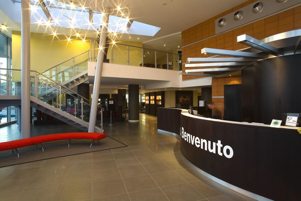Hotel NH Padova Esterno foto
